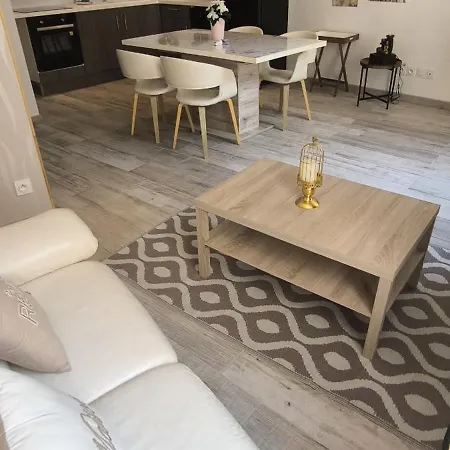 Le Cinema Dans Le Verdon Classe 3 Etoiles Apartment Riez