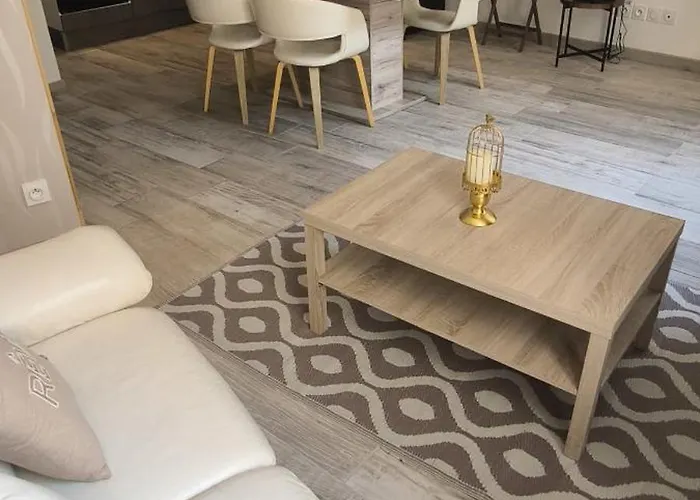 Le Cinema Dans Le Verdon Classe 3 Etoiles Appartement Riez